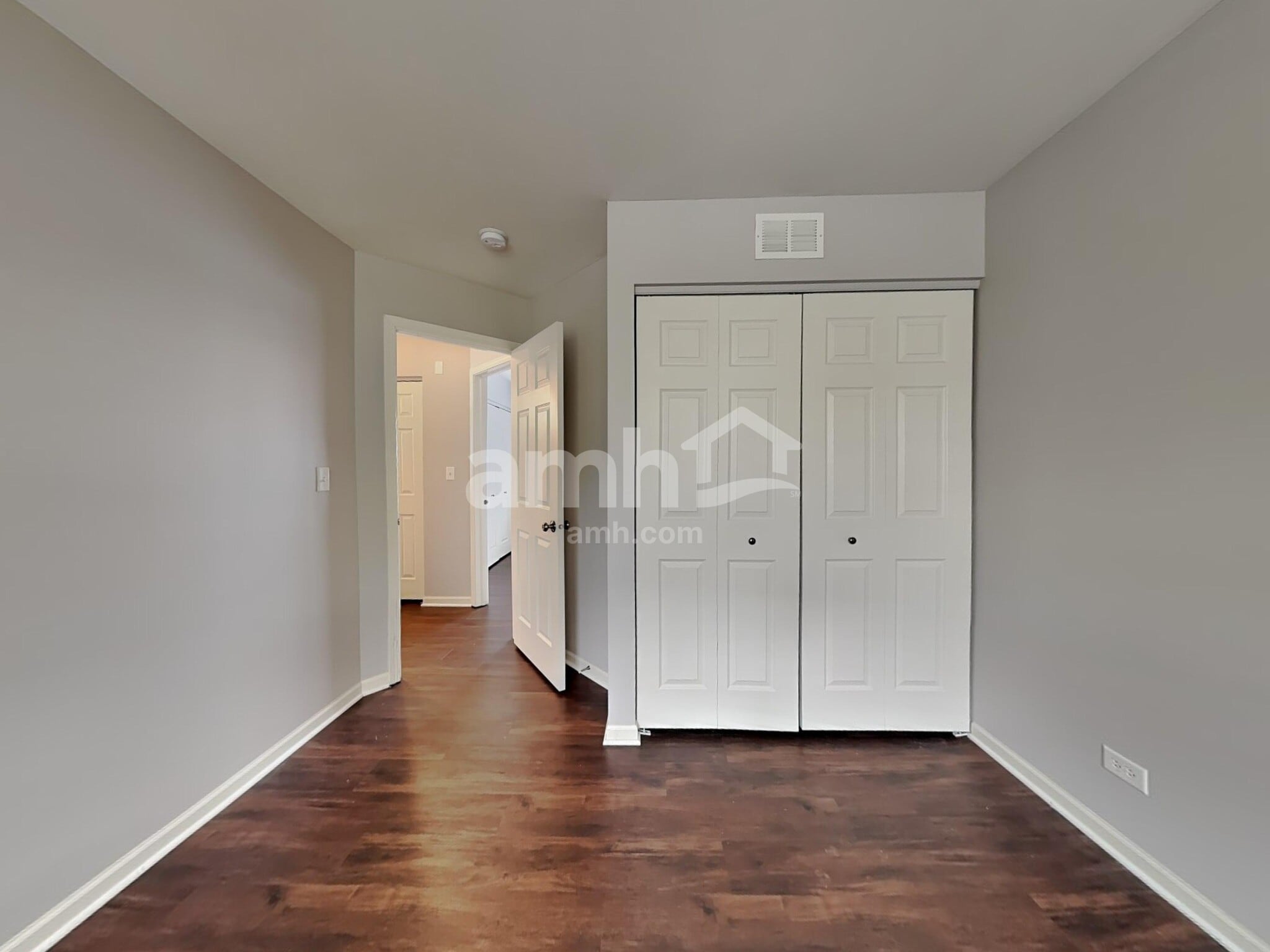 Building Photo - 528 Alyssa St