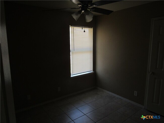 Building Photo - 4301 Elms Run Cir