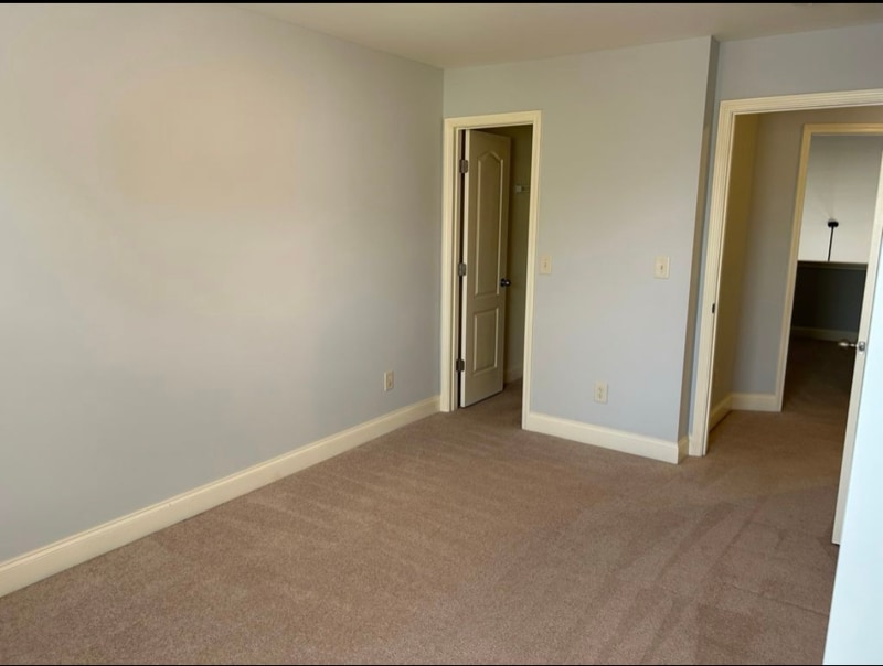 Building Photo - 735 Tulip Grove Rd