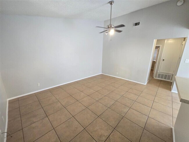 Building Photo - 12601 Teague Trail