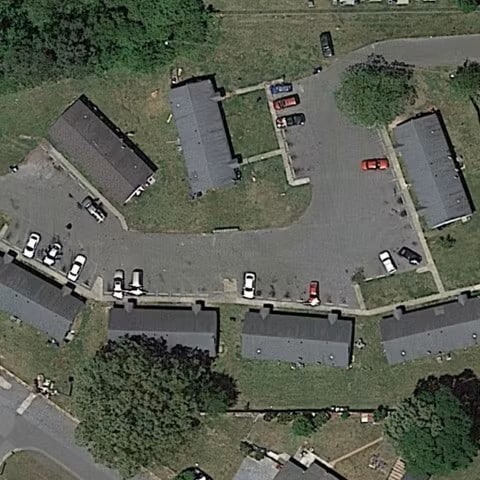 Building Photo - Single Family Standridge manor