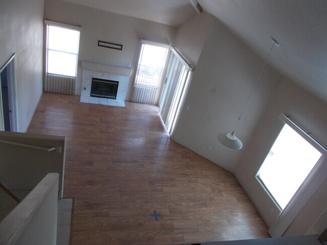 Building Photo - 5125 W Reno Ave