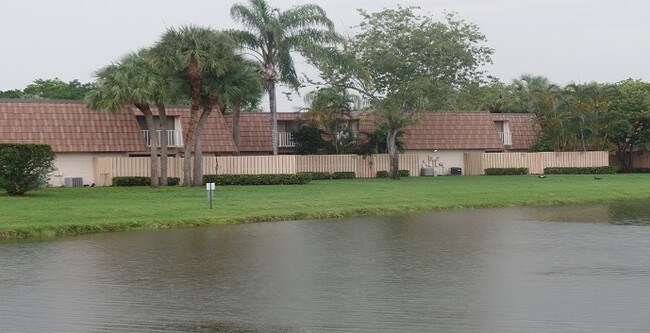 Building Photo - 539 Green Springs Pl