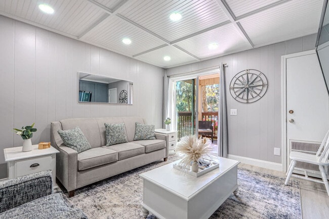 Building Photo - 21 Lagoon Rd