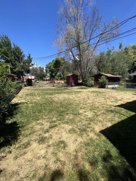 Building Photo - 633 E 500 S