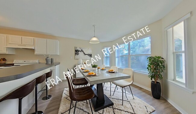 Building Photo - 6909 Leisure St