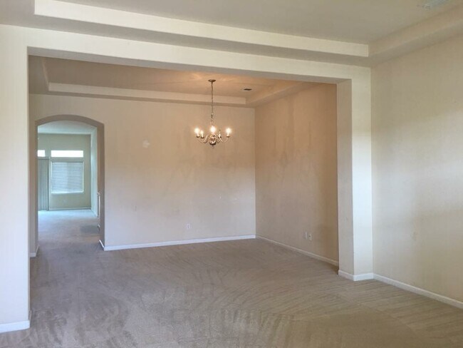 Building Photo - 5513 Goldseive Dr