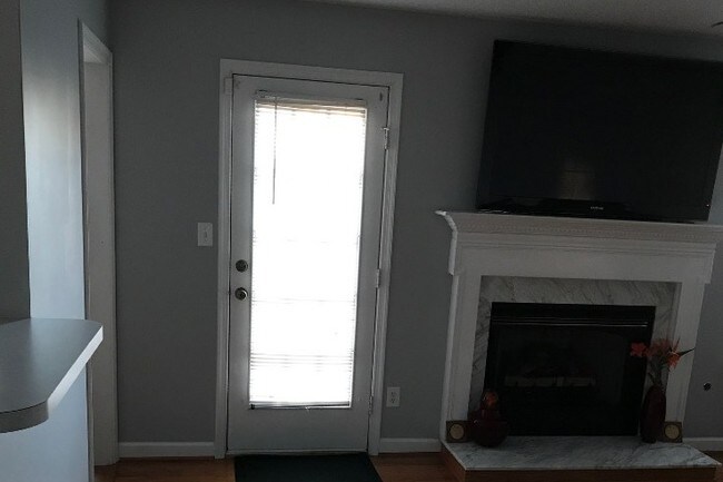 Building Photo - 6707 Glasgow St