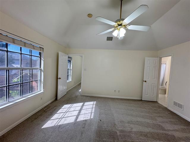 Building Photo - 3720 Southport Dr