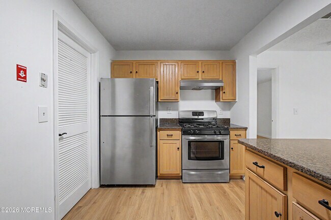 Building Photo - 15 Nashville Ct