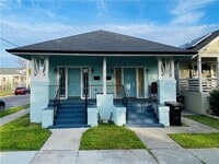 Building Photo - 429 S Genois St