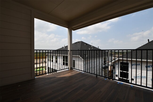 Building Photo - 2209 Via Laura Ln