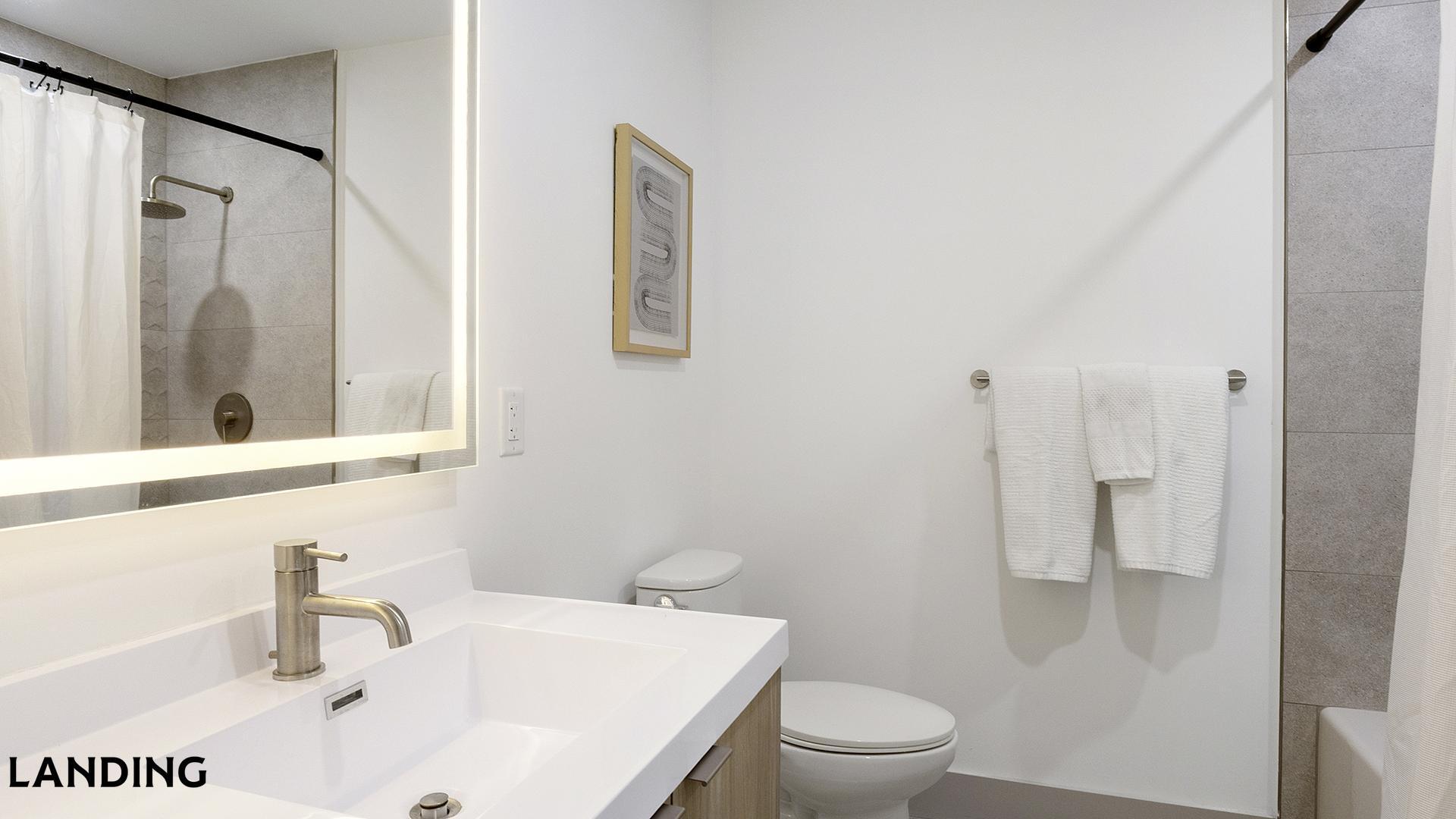 Building Photo - 1155 NE 126th St