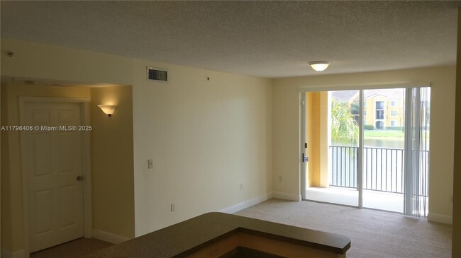Building Photo - 2301 W Preserve Way