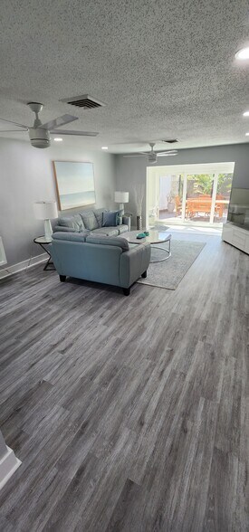 Building Photo - 601 Heritage Ln