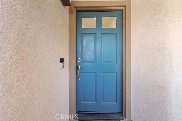 Building Photo - 14 Abrigo