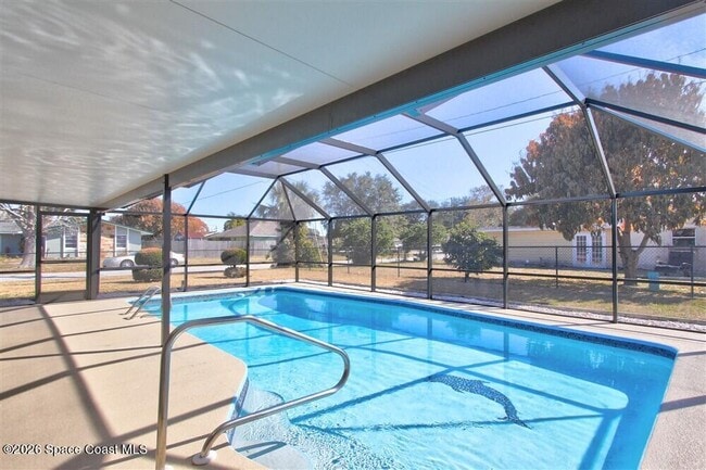 Building Photo - 983 Beechfern Ln