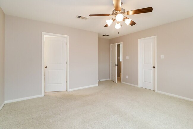 Building Photo - 13203 Alderfield Rd