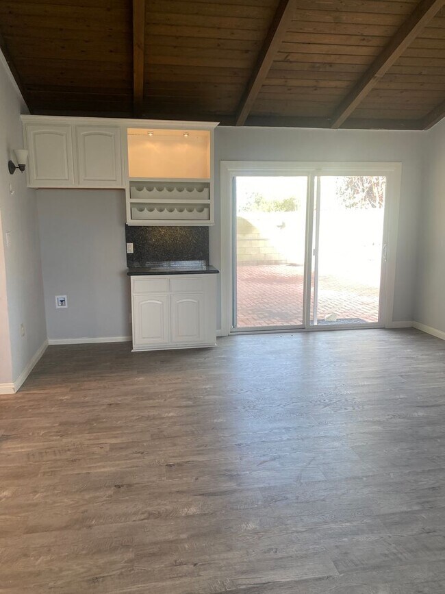 Building Photo - Harbor City- Single Family Home