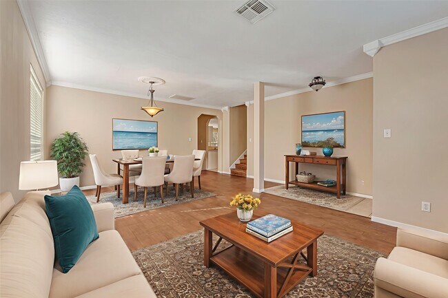 Building Photo - 914 Chapwood Ct