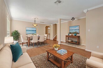 Building Photo - 914 Chapwood Ct