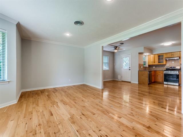 Building Photo - 801 Scottsdale Dr