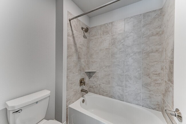 Building Photo - 9522 Rialto Creek Dr