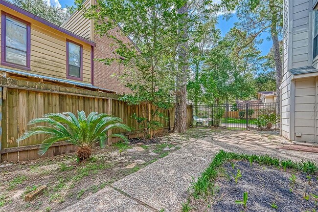 Building Photo - 17805 Villa Way Dr