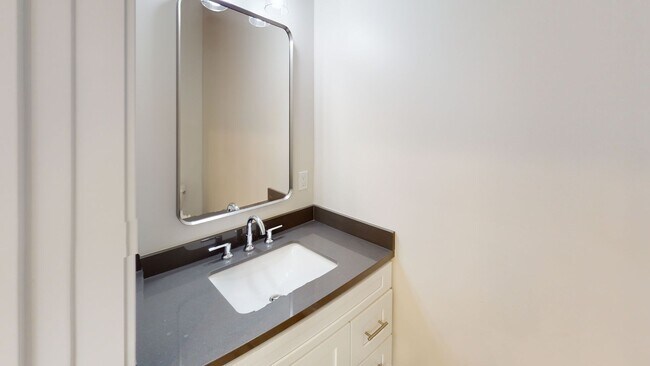 Building Photo - 212-214 IB Blvd.