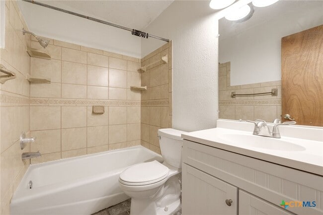 Building Photo - 1103 Deorsam Dr