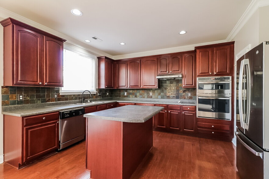 Building Photo - 3226 Mackinac Island Ln
