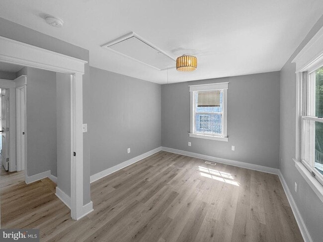 Building Photo - 5946 2nd St