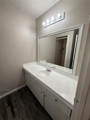 Building Photo - 250 N Bryan Cir