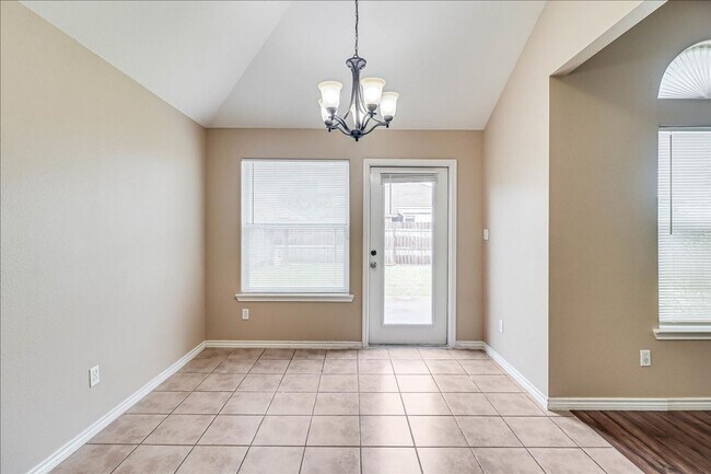 Building Photo - 2317 Tropical Wind Dr