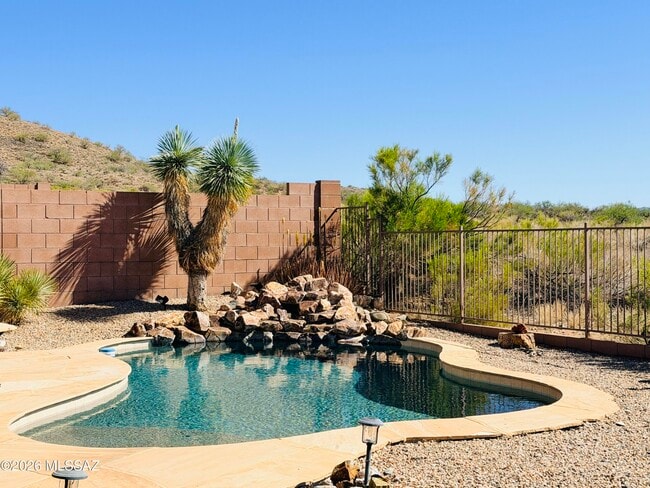 Building Photo - 39577 Diamond Bay Dr