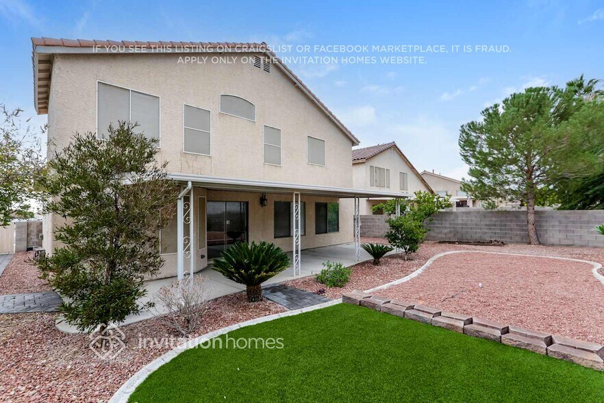 Building Photo - 3905 Meadowlands St