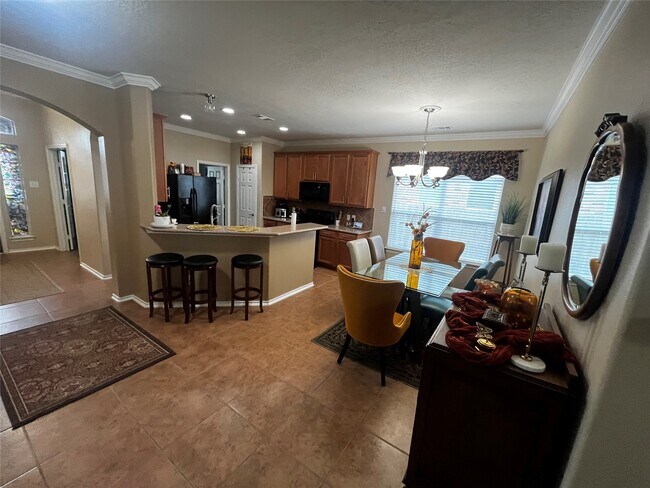 Building Photo - 25935 Orchard Knoll Ln