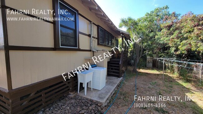 Building Photo - Fully Remodeled 2 bedroom 1 bath single fa...