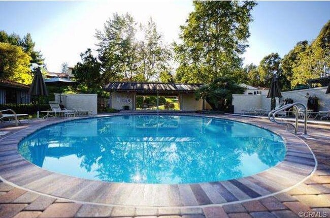 Building Photo - 25602 Spinnaker Dr