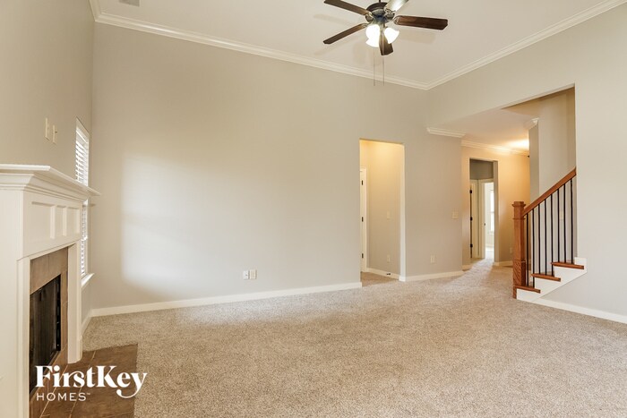 Building Photo - 604 Round Rd