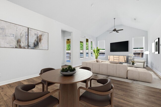 Building Photo - 9743 Birchwood Holw Trl