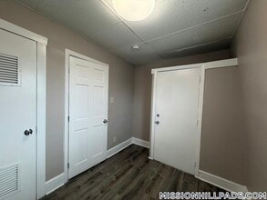 Building Photo - 52 Blue Hill Ave