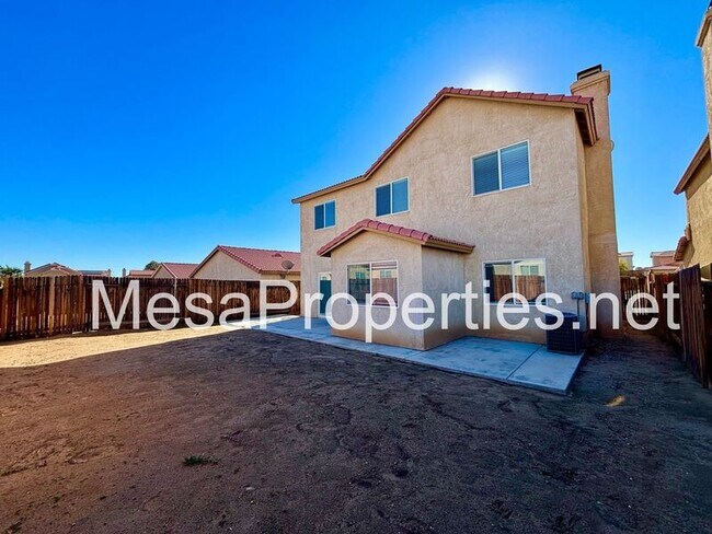 Building Photo - 16992 Lido Cir