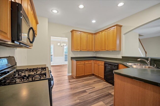 Building Photo - Move into this home and share in its appreciation with Acre.  See more at www dot acrehomes dot com