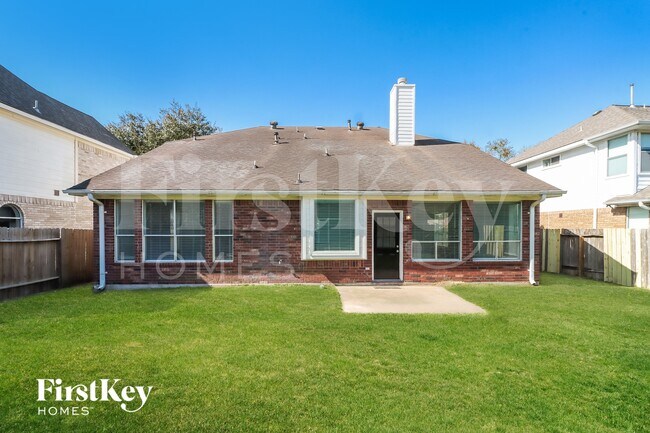 Building Photo - 12831 Pheasant Lake Ct