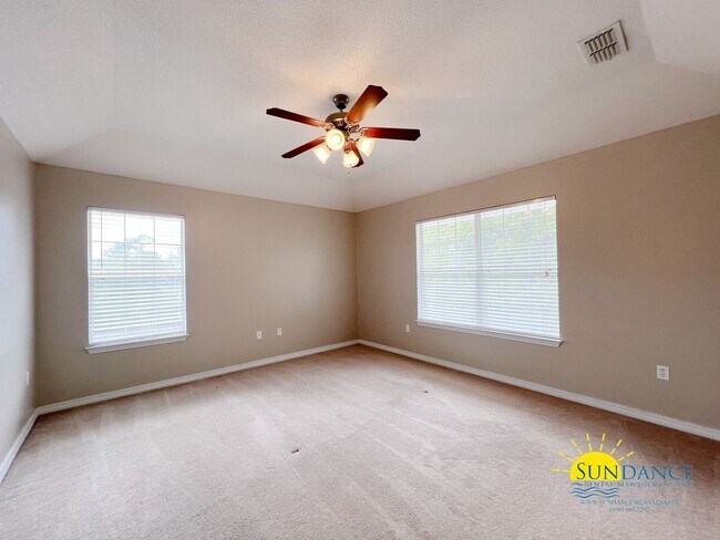 Building Photo - Updated 4 Bedroom Home in Crestview