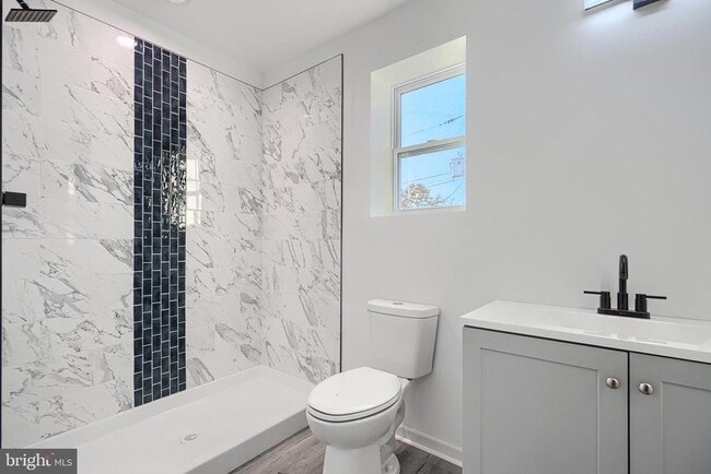 Building Photo - 9 Avenal Rd