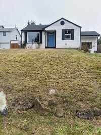 Building Photo - Renton 2 bedroom 1 bath home available now!