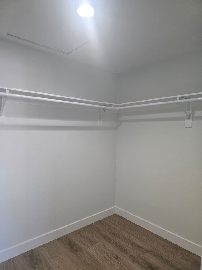 Building Photo - Fully Remodeled 4-Bedroom, 3-Bath Rental H...