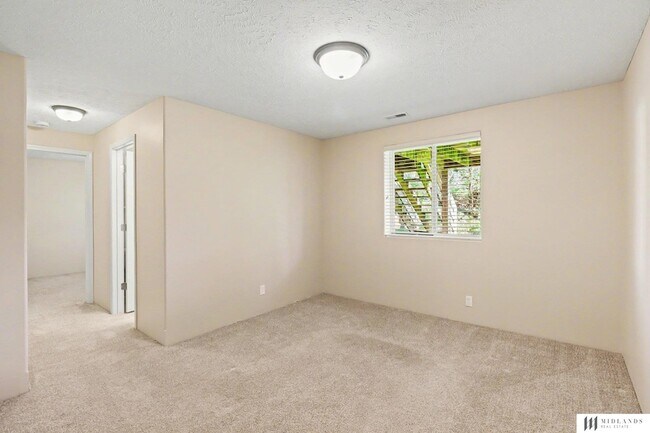 Building Photo - 19724 Marinda St